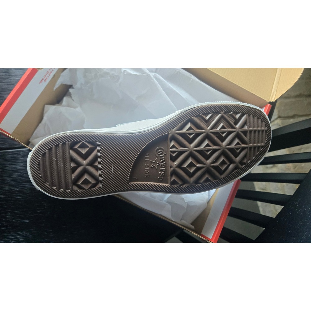 Converse Chuck Taylor All Star Lugged hig top Silver Iridescent Sneakers - Picture 2 of 2